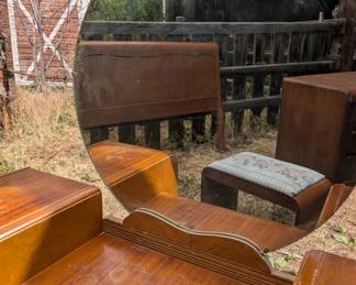 Set of Art Deco Furnitue