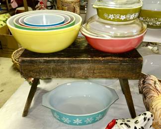 Vintage Pyrex nest of 4 bowls, Pyrex casseroles, antique wooden milk stool, chicken figurines