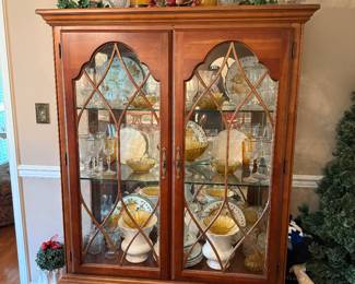 China Hutch -$300