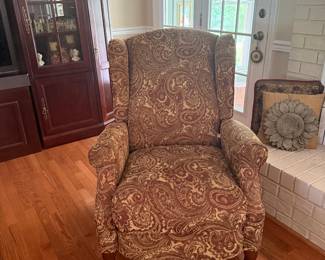 There are 2 of them
Recliners -$150 each