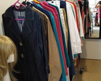 Wigs/shoes, clothing shoes sz 9.5, euro 40, some 10's