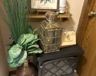  small heater, decor