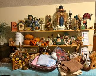 Holiday decor, sample of all the baskets, fabric