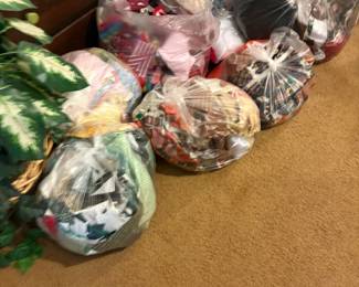 fabric grab bags--great for crafts and quilting
