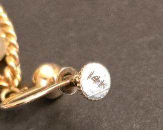 Vintage 14k Gold Earrings with screw back