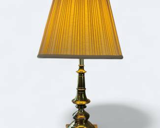 Vintage Colonial Style Brass Table Lamp