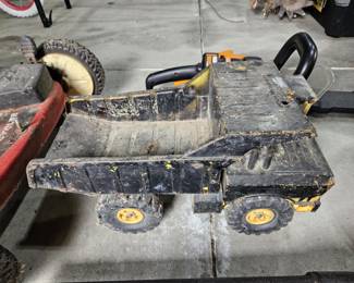 Metal dump truck