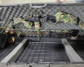 cross bow and case