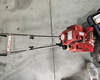Mantis Gas powered rototiller