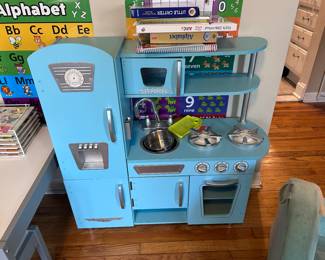 Toddler kitchen