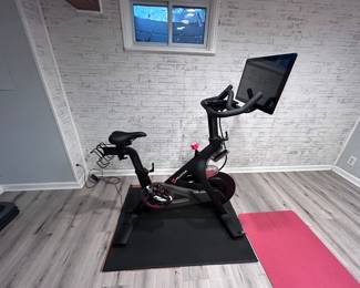 Peloton Bike