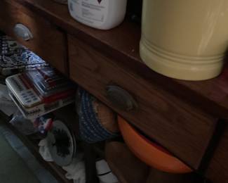 Drawers packed