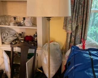 Floor lamp