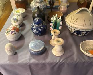 Covered trinket boxes 