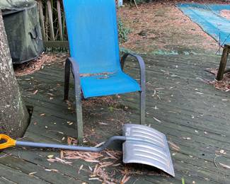Outdoor items - lounge chair