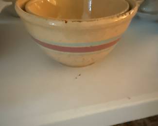 Watt pottery 