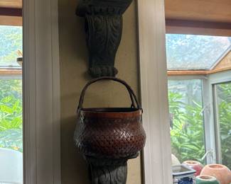 Scroll shelves with baskets 