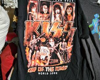 Kiss concert shirt