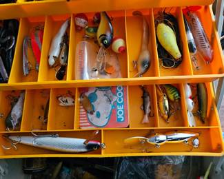Fishing lures