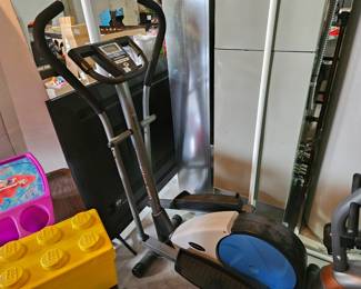 Elliptical machine