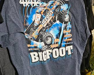 Big foot 4x4 shirt