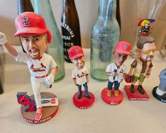 Bobble heads