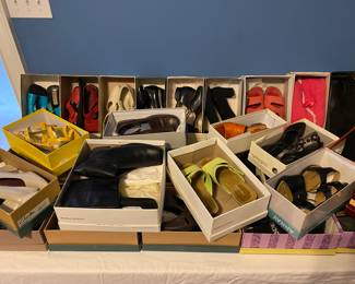 Ladies shoes