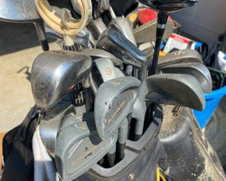 Tons of different golf clubs