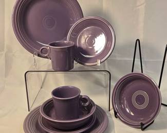 FIESTA 8PC Set 2 Dinner Plates, 2 Salad Plates, 2 Soup Bowls 2 Coffee Mugs Lilac