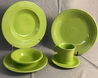 FIESTA 6PC Set Dinner Table Set With Plates, Bowls Mug Chartreuse