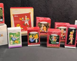 SH300Disney Ornaments