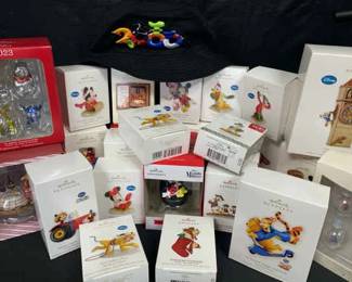 SH369Disney Hallmark Mystery Ornament Lot