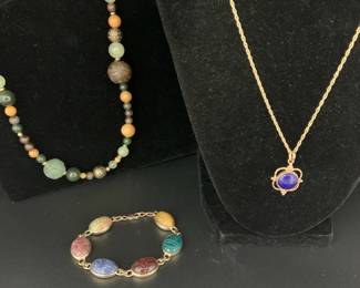 SH642V14 Karat Gold And Stone Jewelry