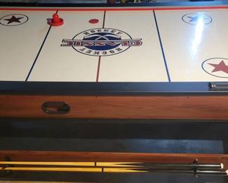 2 IN 1 - AIR HOCKEY/POOL TABLE GAME TABLE $75