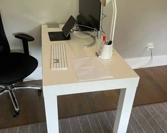 Office Desk