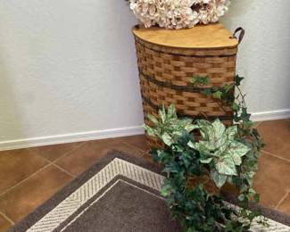 Laundry Room Decor