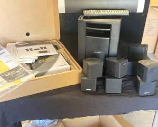Bose Lifestyle V30 System 4 Speakers Amp