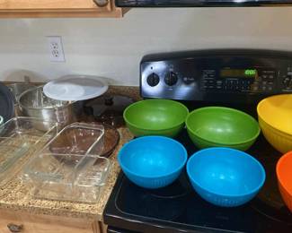 Baking Pyrex, Bowls And More