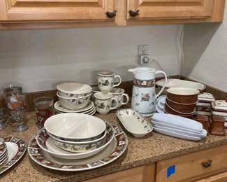 Pfaltzgraff Mission Flower Dish Ware Pieces