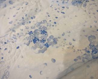 Pratesi coverlet