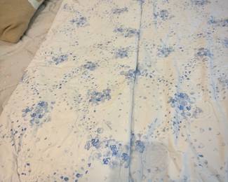 Pratesi coverlet