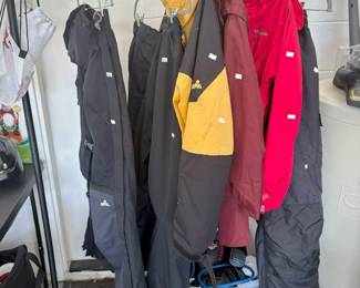 Ski/snow suits