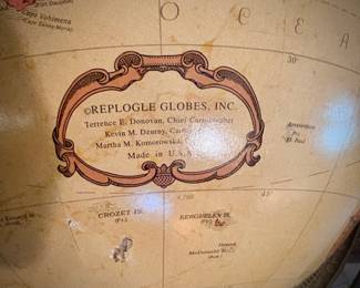 Replogle Marin standing floor globe