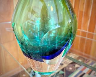 Vintage MCM mid-century blue/glass vase