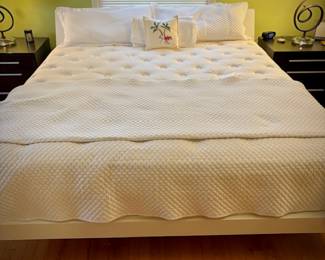 Contemporary king size bed