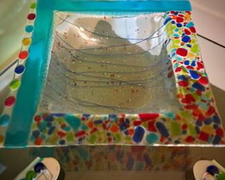 Glass salad bowl set