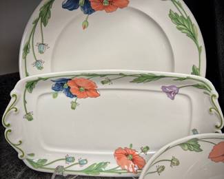 Villeroy & Boch "Amapola" china set
