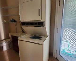 Over under washer and dryer