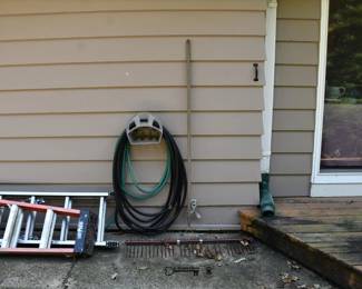 0985Back Yard