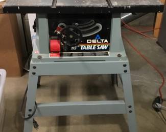DELTA 10 Table Saw